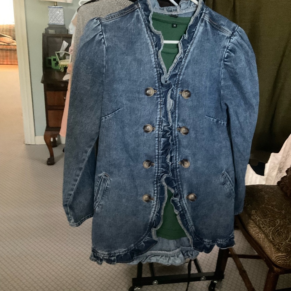 Elegant Blue Ruffled Denim Jacket